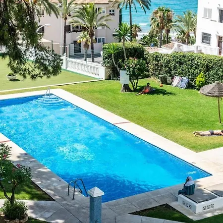 Luxury 30m From Apartman Benalmádena